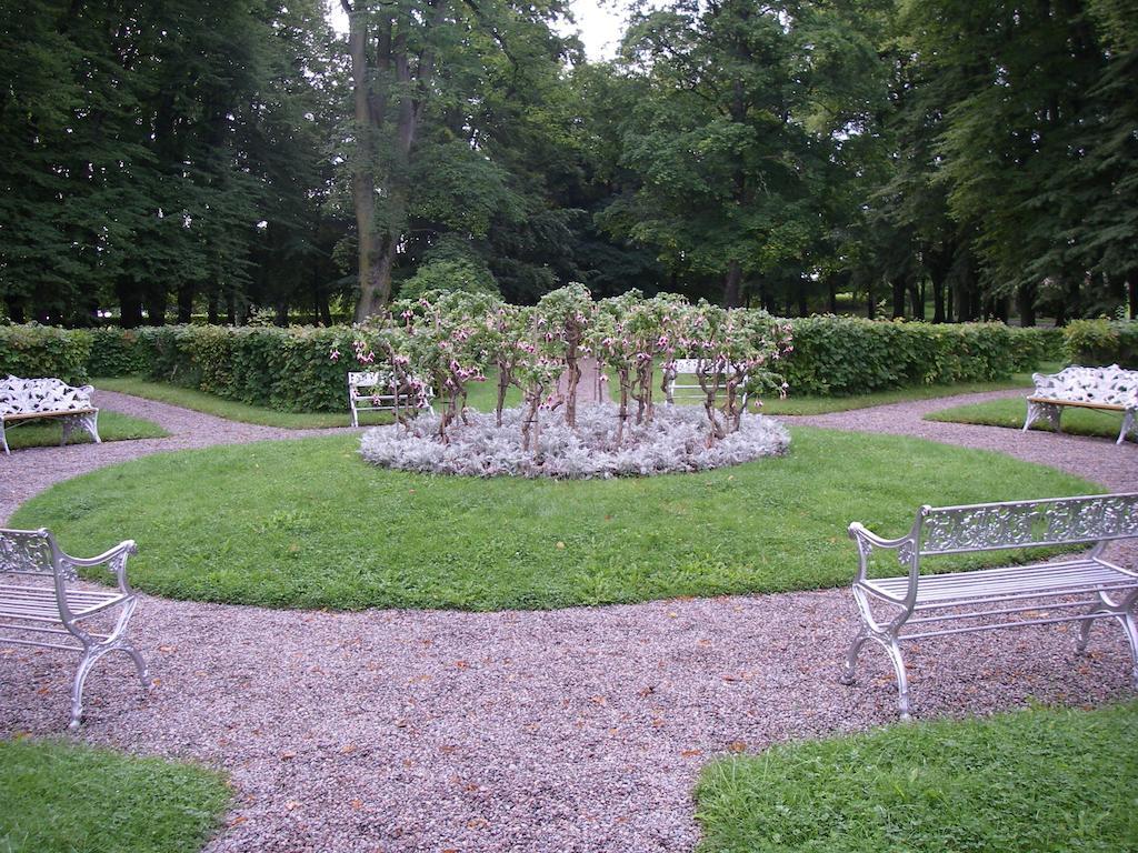 Tullgarns Vardshus Panzió Vagnhärad Kültér fotó