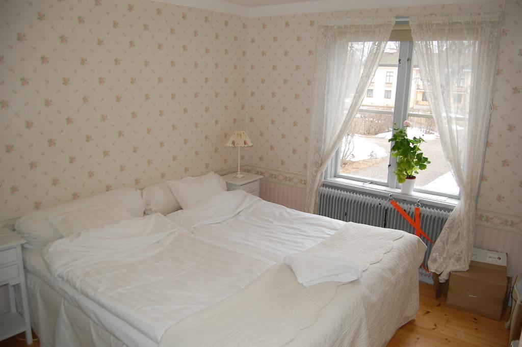 Tullgarns Vardshus Panzió Vagnhärad Szoba fotó