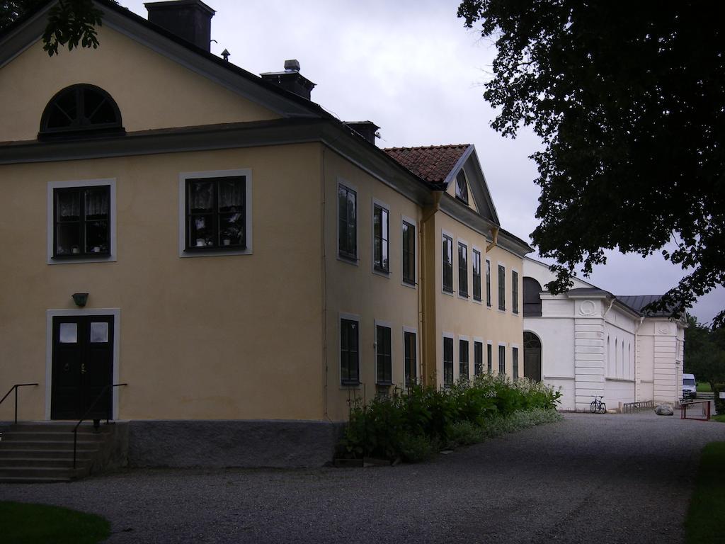 Tullgarns Vardshus Panzió Vagnhärad Kültér fotó